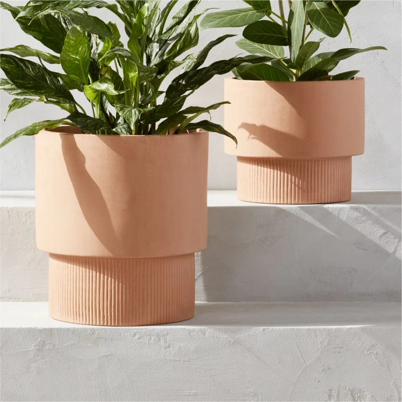 Efrem Terracotta Outdoor Planter Small 2 Efrem Terracotta Outdoor Planter Small - Image 2